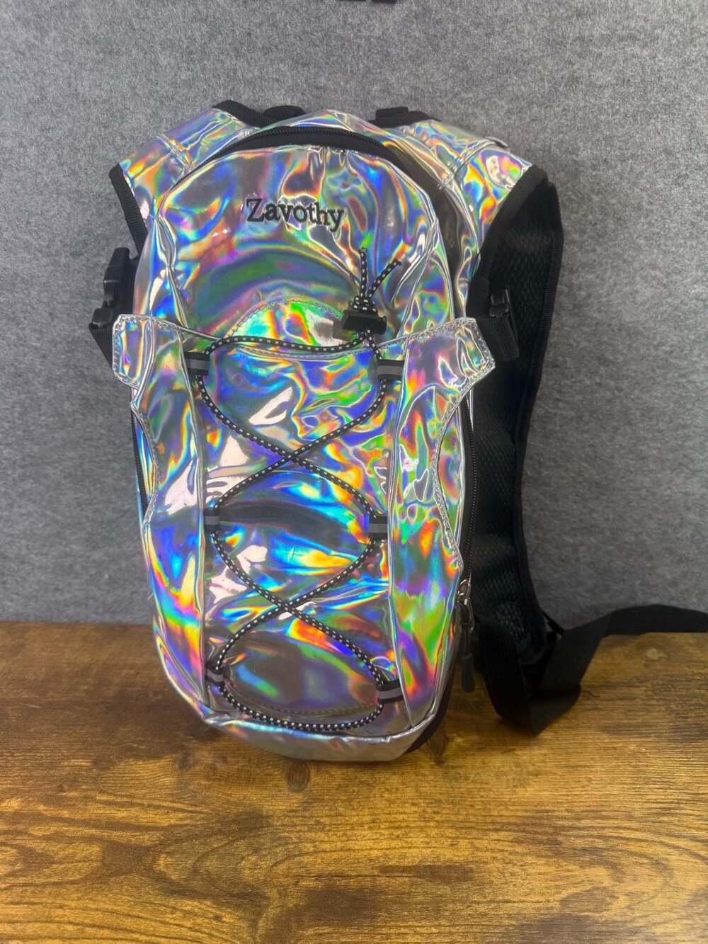 Zavothy Holographic Hydration Backpack with 2L Water Bladder